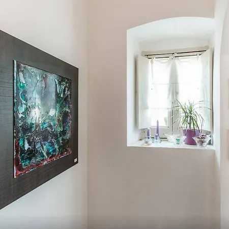 Experience Il Paesino Guest house *